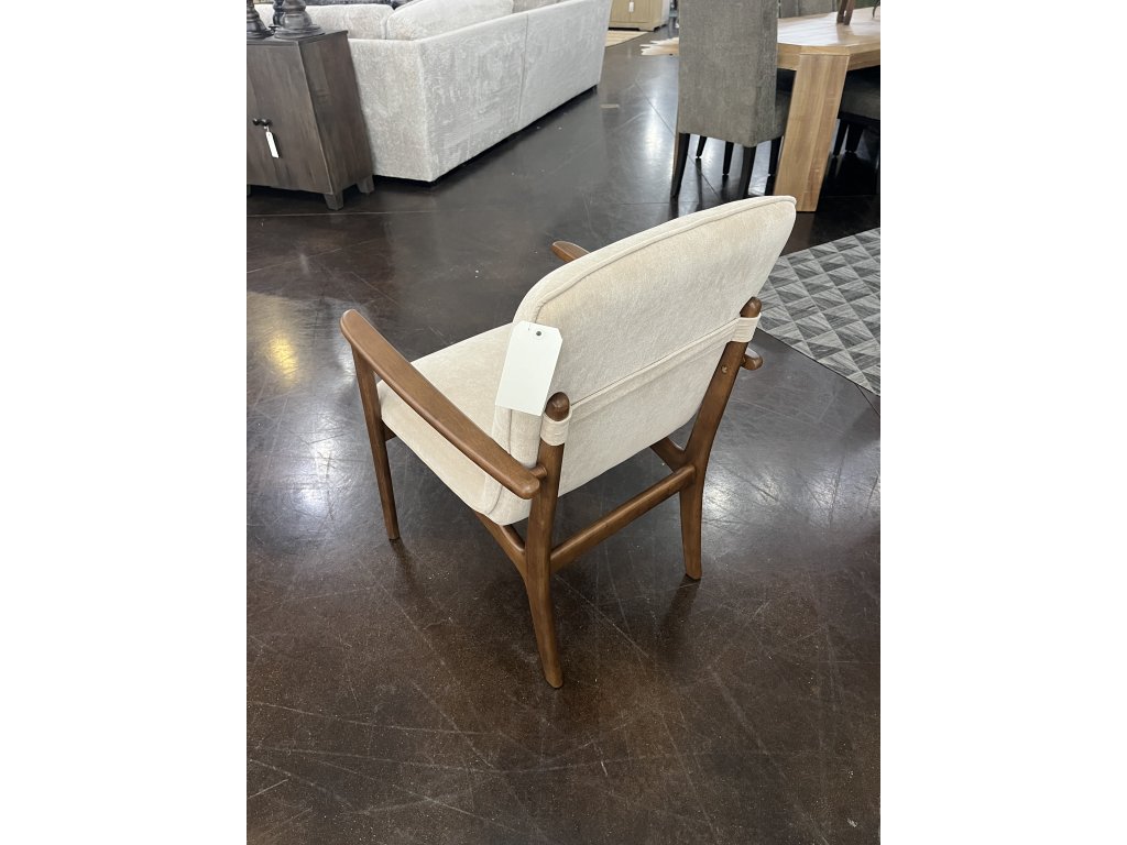 Scandinavian Arm Chair Sand